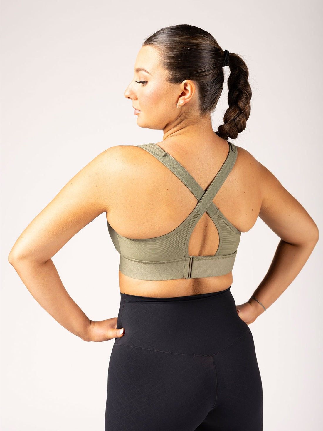 Nudely Women's Shockproof Sports Bra with Zipper Front for Maximum Comfort